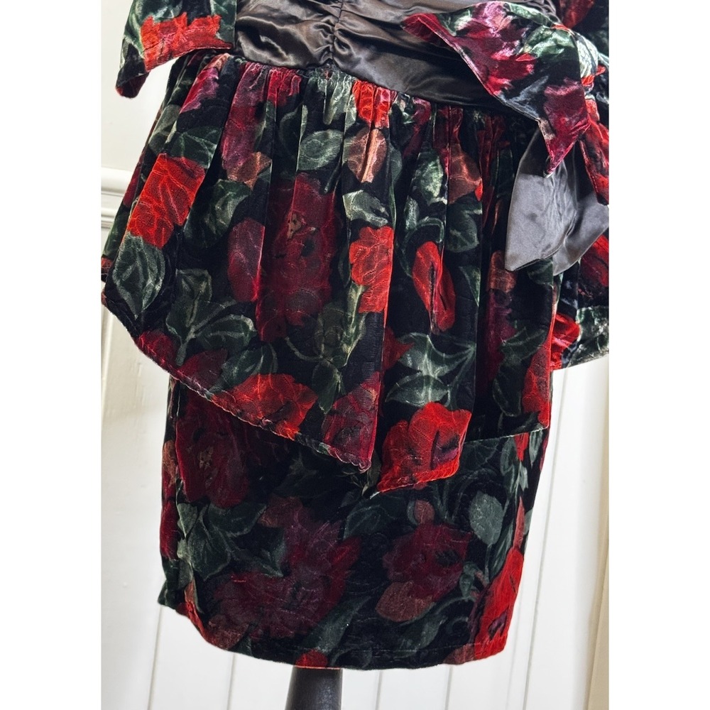 Vintage 1980s Party Dress M Black Red Velvet Floral Glam USA Puff Sleeve Bow - Picture 16 of 16